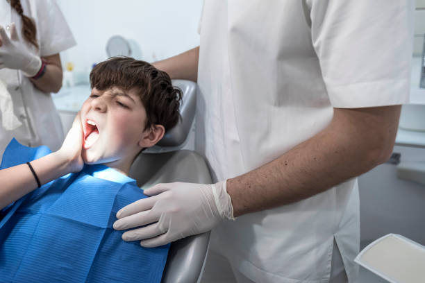 Best Emergency Dental Care for Broken or Chipped Teeth in Fultonde, AL